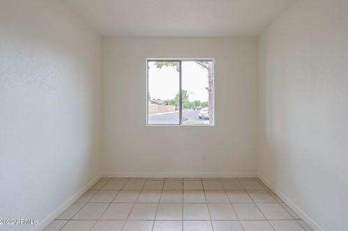 18025 31st Dr, Phoenix AZ  85053-1601 exterior