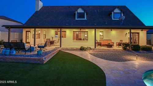 902 Claremont St, Phoenix AZ  85013-1360 exterior