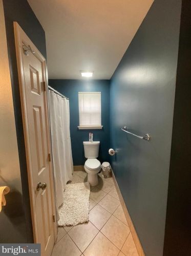 1425 Tristram Cir, West Deptford NJ  08051-2264 exterior