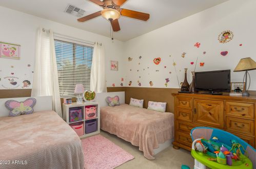 2602 Apollo Rd, Phoenix AZ 85042-5381 exterior