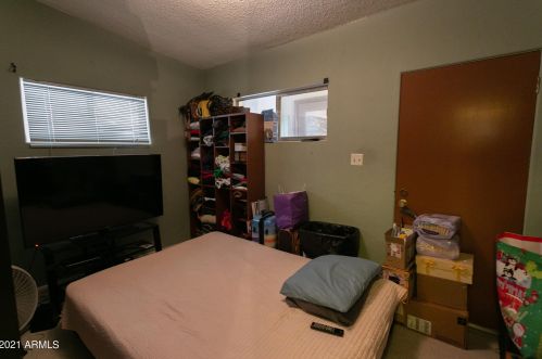 2102 Fairmount Ave, Phoenix AZ 85015-5306 exterior