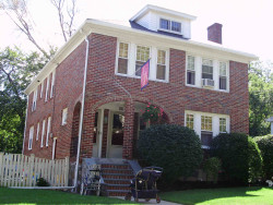 14 Noble St, Newton, MA 02465-1016