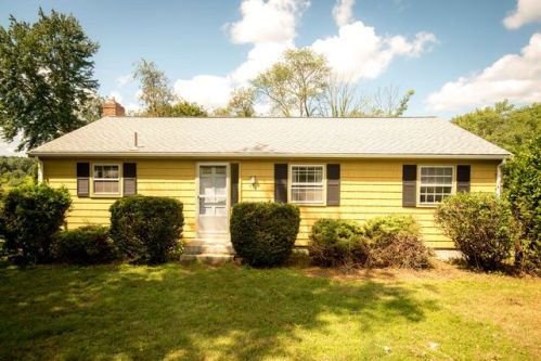 410 Central St, Acton, MA 01720-2300