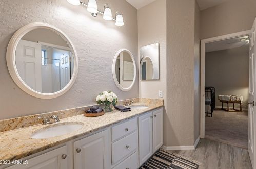 1368 Desert Flower Ln, Phoenix AZ  85048-5928 exterior