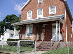 27 Clinton St, Newton, MA 02458-1211