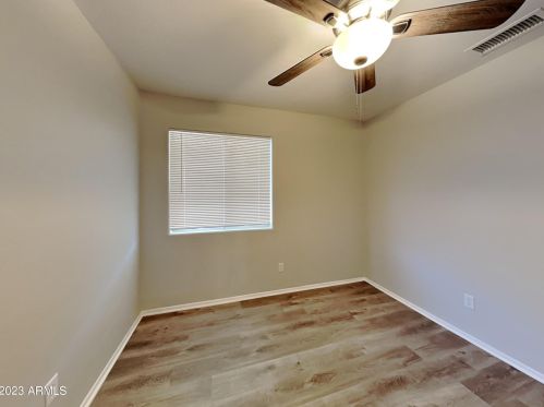 3214 Abraham Ln, Phoenix AZ  85027-2246 exterior