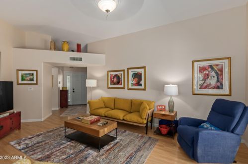 15826 5th Dr, Phoenix AZ  85023-7435 exterior