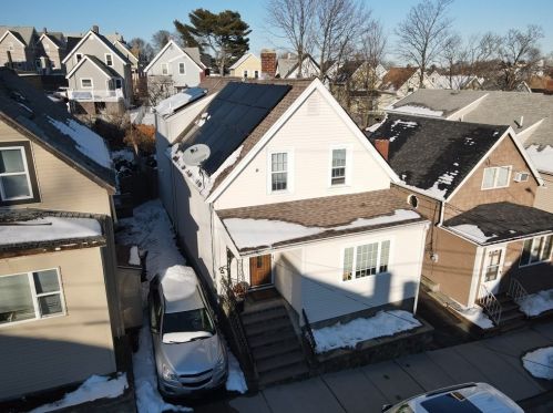 39 Villa Ave, Everett MA 02149-3820 exterior