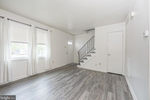 217 Railroad Ave, West Deptford NJ  08096-2648 exterior