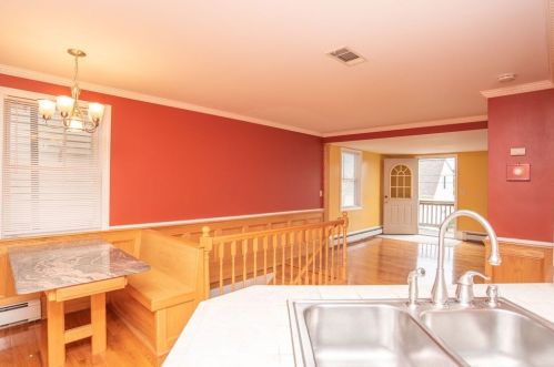 94 Langley St, Fall River MA 02720-4004 exterior