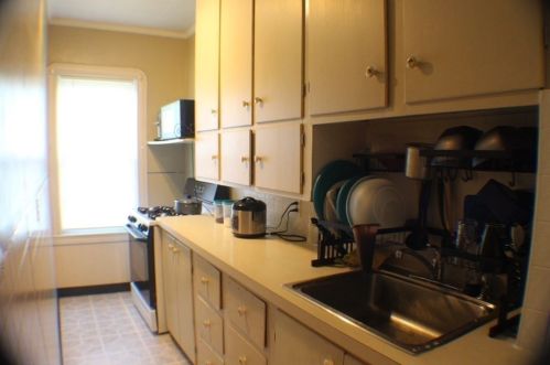 563 Whipple St, Fall River MA 02724-3433 exterior