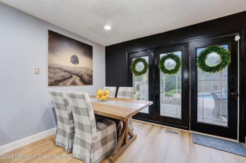 44 Buckingham Dr, Jackson Twp NJ 08527-2633 exterior