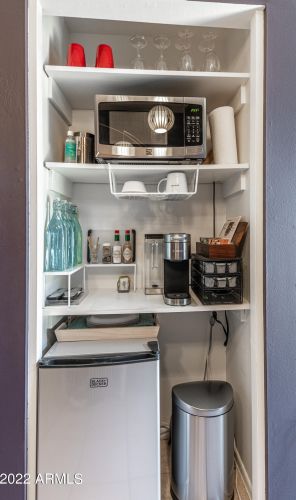 10007 30 Pl, Phoenix AZ 85028-4407 exterior