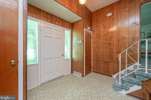 616 Chestnut Ave, West Deptford NJ 08097-1604 exterior