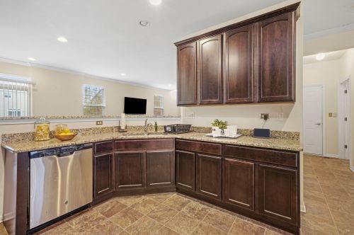 2293 Pebblestone Way, Lemont IL 60490-5062 exterior