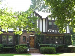 40 Holden Rd, Newton, MA 02465-1910