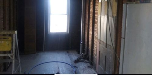 566 Bradford Ave, Fall River MA 02721-1017 exterior