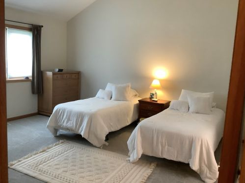 1365 Overton Dr, Lemont IL 60439-8544 exterior