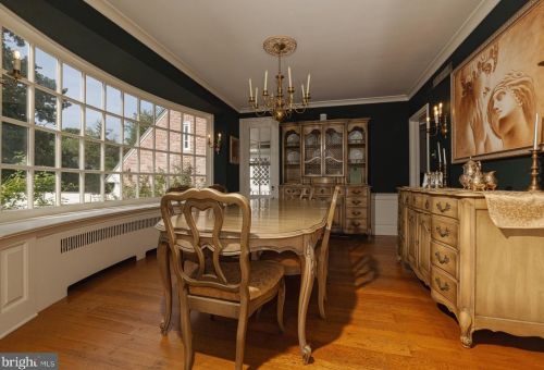 605 Delaware St, West Deptford NJ  08096-1576 exterior