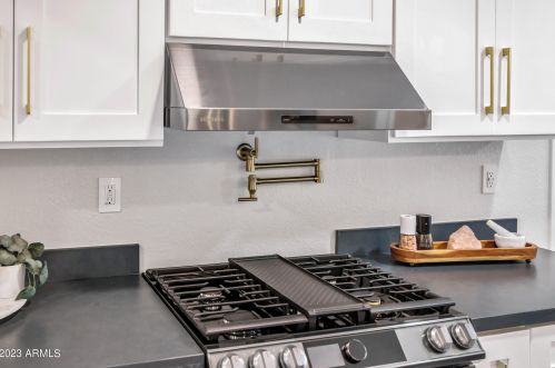 4115 Catalina Dr, Phoenix AZ 85015-6024 exterior