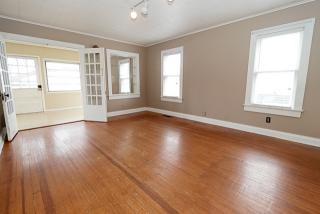 885 Oakland Park Ave, Columbus OH  43224-3259 exterior