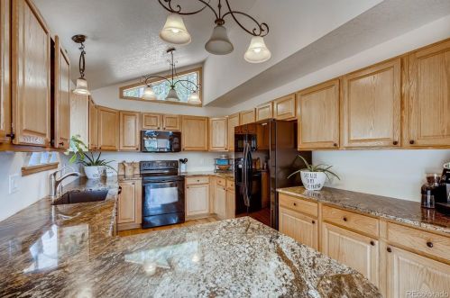 31358 Conifer Mountain Dr, Conifer CO  80433-8818 exterior