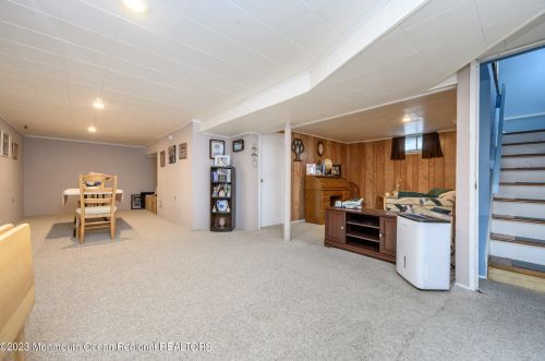 25 Drexel Dr, Jackson Twp NJ 08527-2327 exterior