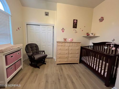 5 Bailey Ct, Jackson Twp NJ 08527-4459 exterior