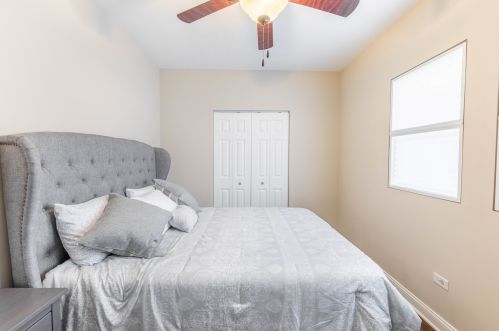 1907 Wenonah Ave, Forest View IL 60402-1666 exterior