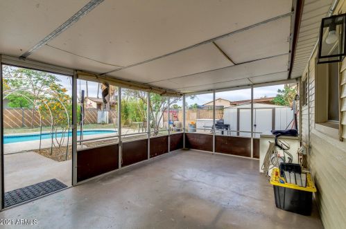 3844 Bloomfield Rd, Phoenix AZ  85032-7334 exterior