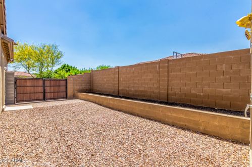 7814 29th Pl, Phoenix AZ  85042-7139 exterior