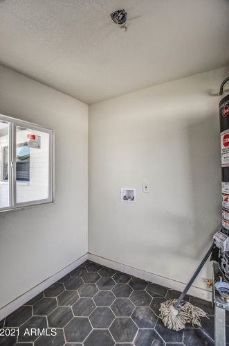 3212 Captain Dreyfus Ave, Phoenix AZ  85032-6146 exterior