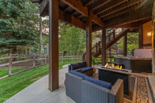 2702 Est Dr, Park City UT 84060-6878 exterior