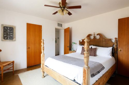 1631 Catalina Dr, Phoenix AZ 85018-7212 exterior