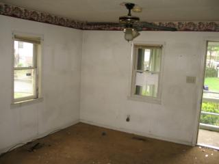 20 Zelko Ct, Durham, NC 27705-3886