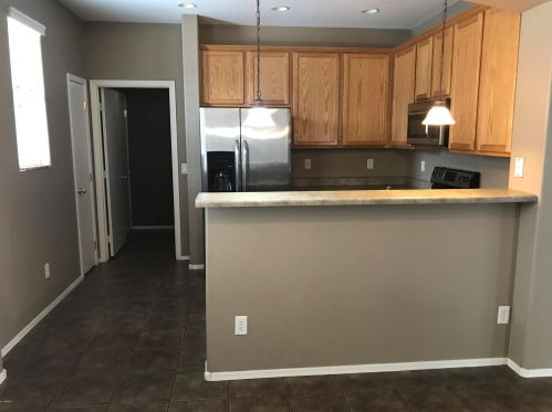 1522 Beverly Rd, Phoenix AZ  85042-6738 exterior