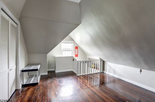 27 Mt Pleasant Ave, Belleville NJ 07109-2021 exterior