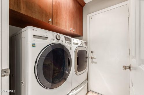 16630 29 St, Phoenix AZ 85032-3726 exterior