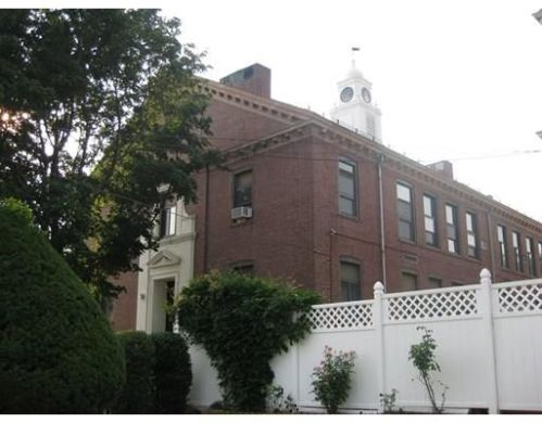 14 Locust St, Everett MA  02149-1203 exterior