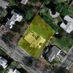 880 Dedham St, Newton MA  02459-3421 aerial view