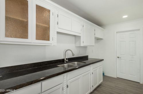 3961 Culver St, Phoenix AZ 85009-3136 exterior