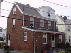 16 Quirk Ct, Newton, MA 02458-1224