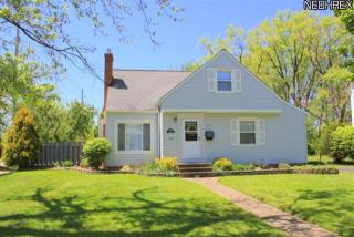 1530 Jaeger Dr, Cleveland, OH 44124-2717