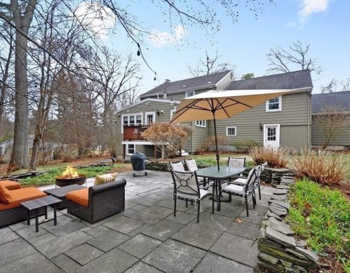 20 Brucewood Rd, Acton MA 01720-4422 exterior