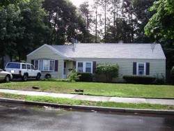 129 Spiers Rd, Newton, MA 02459-3716