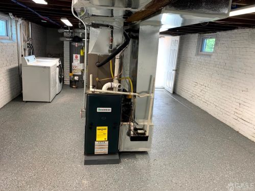 30 Emerson St, Carteret NJ  07008-2522 exterior