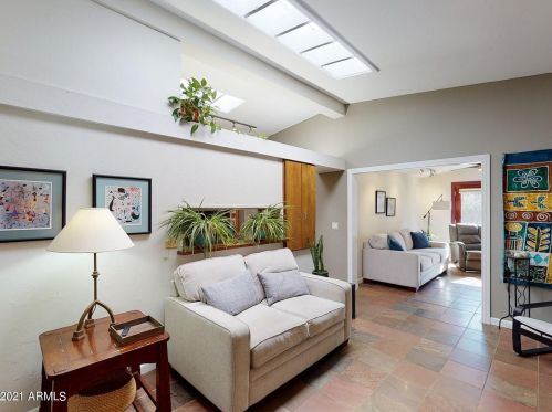 4615 43rd St, Phoenix AZ 85032-3323 exterior