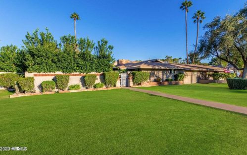 6849 2nd St, Phoenix AZ  85012-1005 exterior