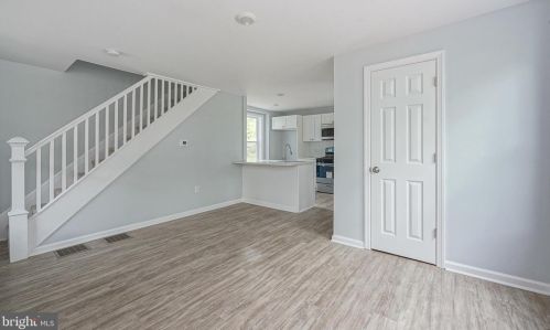 202 7th St, West Deptford NJ  08086-3125 exterior