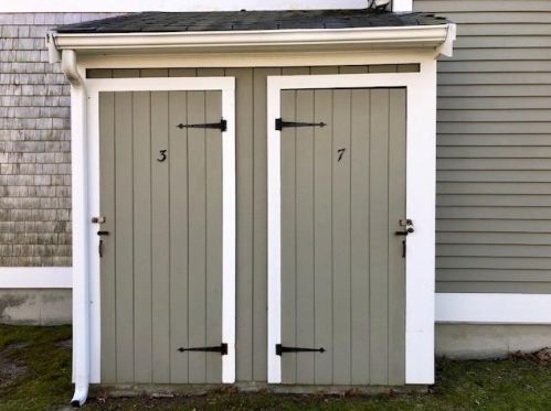 2 Englewood Dr, Harwich MA 02645-2737 exterior